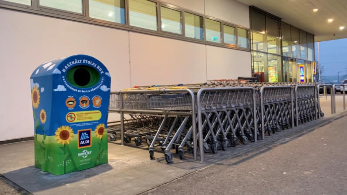 Átadták az Aldi 100. sütőolaj-gyűjtőjét