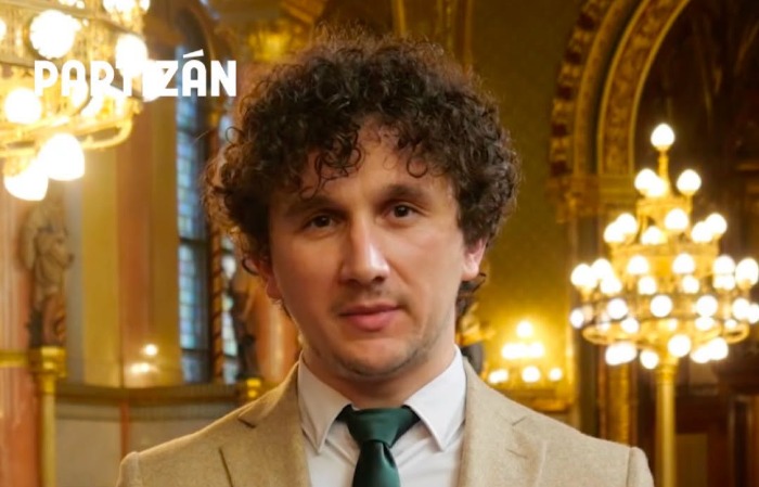 Nem engedték be a Partizánt a Parlamentbe, Magyar Péter is reagált