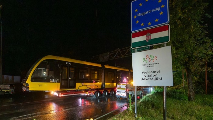 Új CAF-szerelvények érkeztek Budapestre