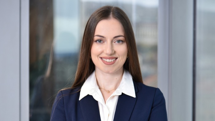 Márkát építeni egy zajos médiavilágban - Interjú Delne Evelinnel, a Forestay Group marketingvezetőjével