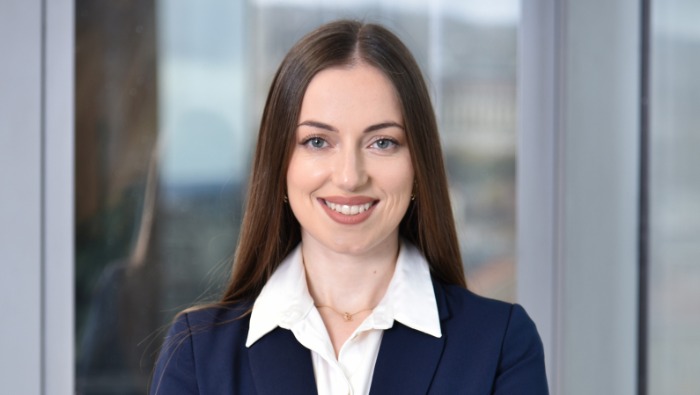 Márkát építeni egy zajos médiavilágban - Interjú Delne Evelinnel, a Forestay Group marketingvezetőjével