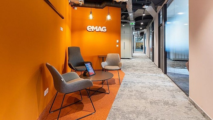 Új irodába költözött az eMAG