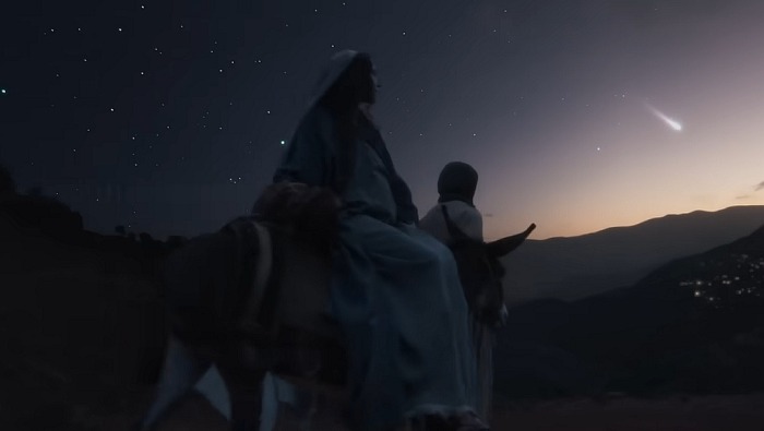 Itt az Erste 2025-ös #higgymagadban karácsonyi reklámja