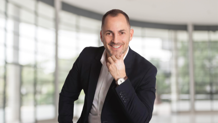 Hogyan lehet sikeres egy szolgáltató a szerelemiparban?