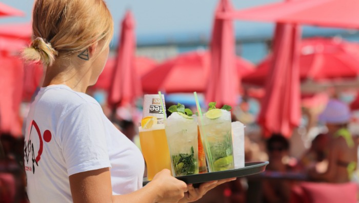 K&H: Körültekintően a nyári diákmunkával