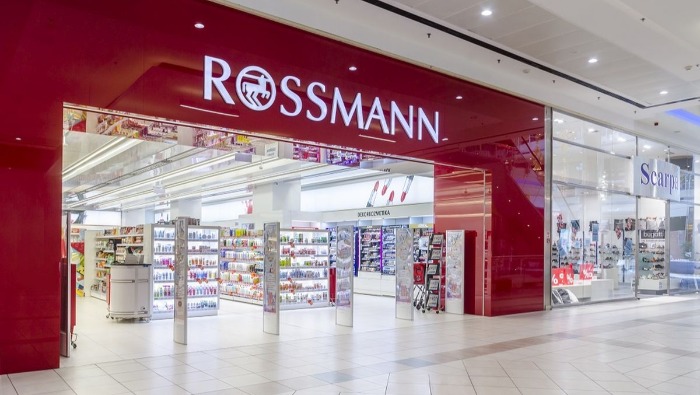 Népszerű a Rossmann újratöltő automatája