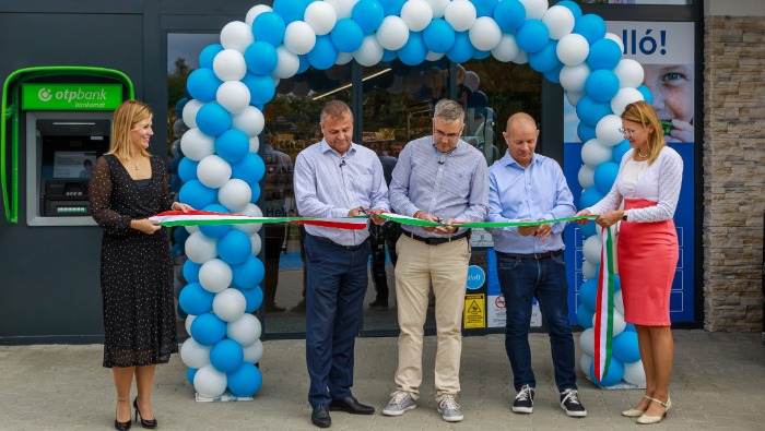 Terjeszkedik a Tesco: Velencén nyitotta meg 198. áruházát