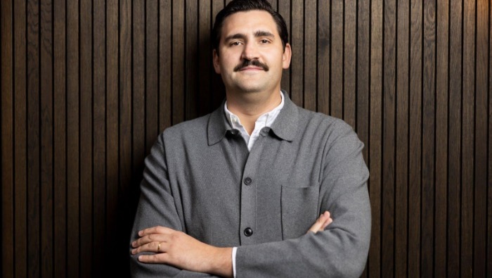 Új régiós vezető a Revolutnál