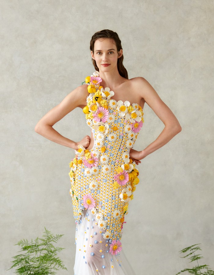 LEGO_ruha_by Nora Sarman